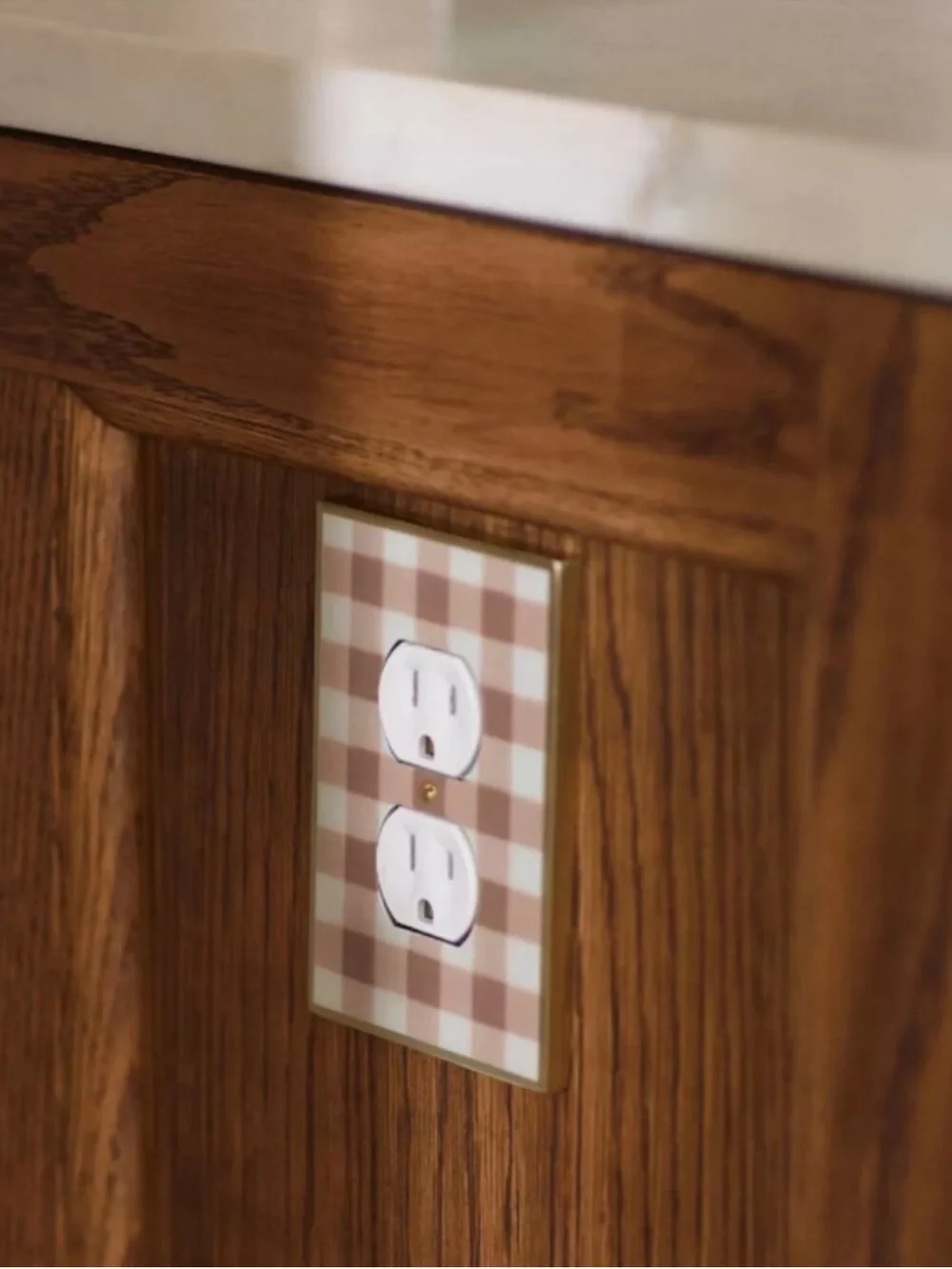 New🌟Anthropologie-McKay Patterned Switch Plate